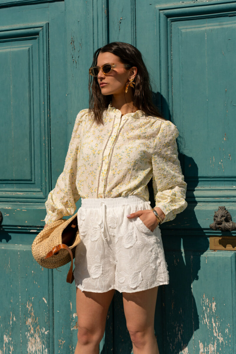 CHEMISE IMPRIMEE EN BRODERIE – Image 2