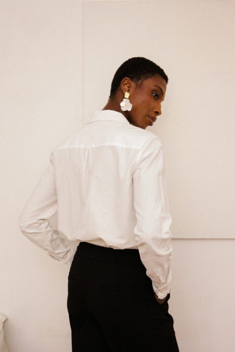CHEMISE NATHAEL EN COTON AVEC FINITIONS FESTONNEES – Image 5