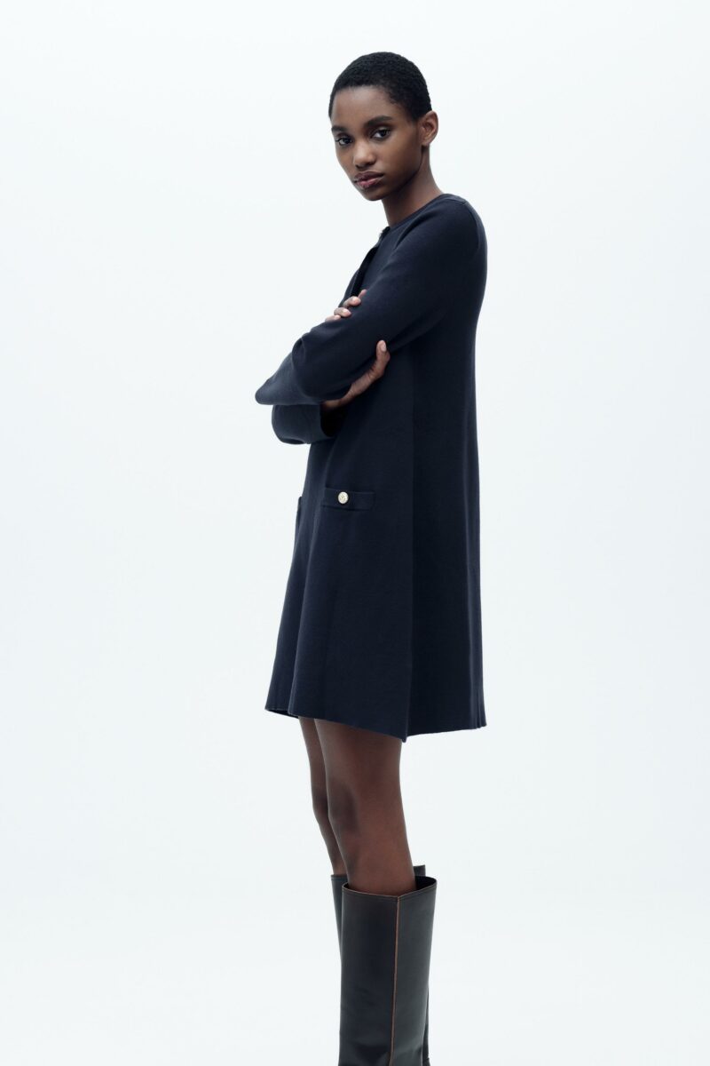 ROBE COURTE EN MAILLE UNIE – Image 3