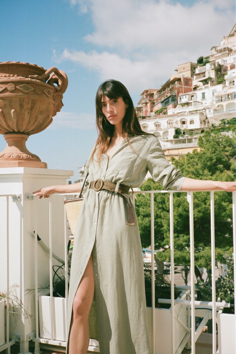 ROBE MI-LONGUE AVEC CEINTURE