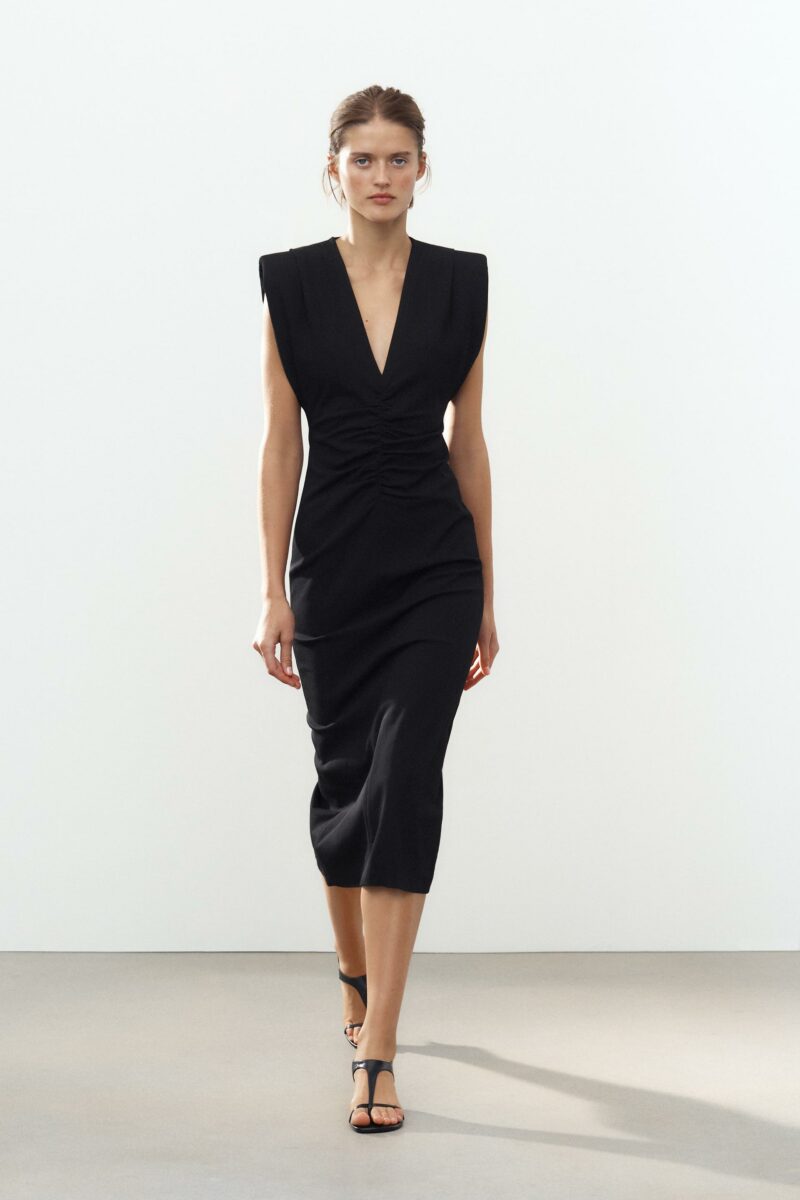 ROBE MI-LONGUE À ÉPAULETTES