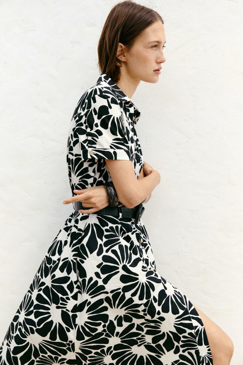 ROBE MIDI EN POPELINE IMPRIMÉE CEINTURE – Image 2