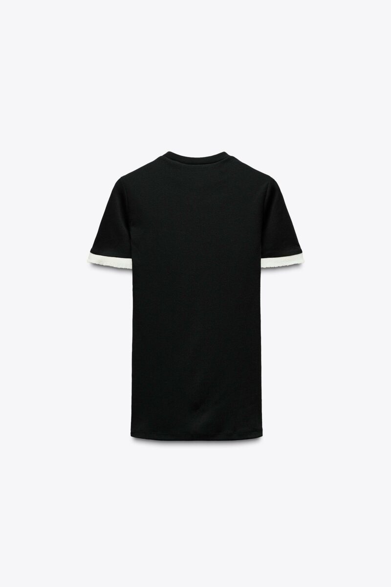 T-SHIRT AVEC FINITIONS EN CONTRASTE – Image 2