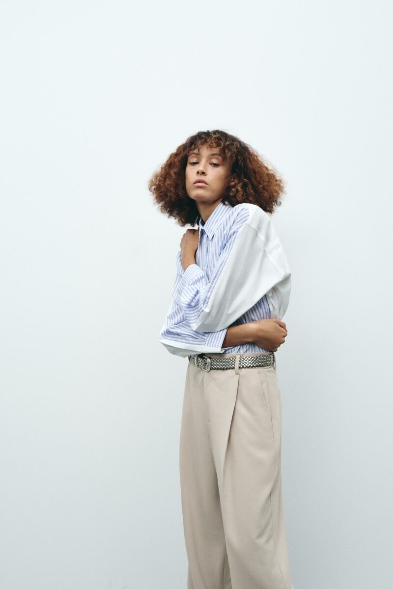 CHEMISE OVERSIZE EN POPELINE À RAYURES – Image 3
