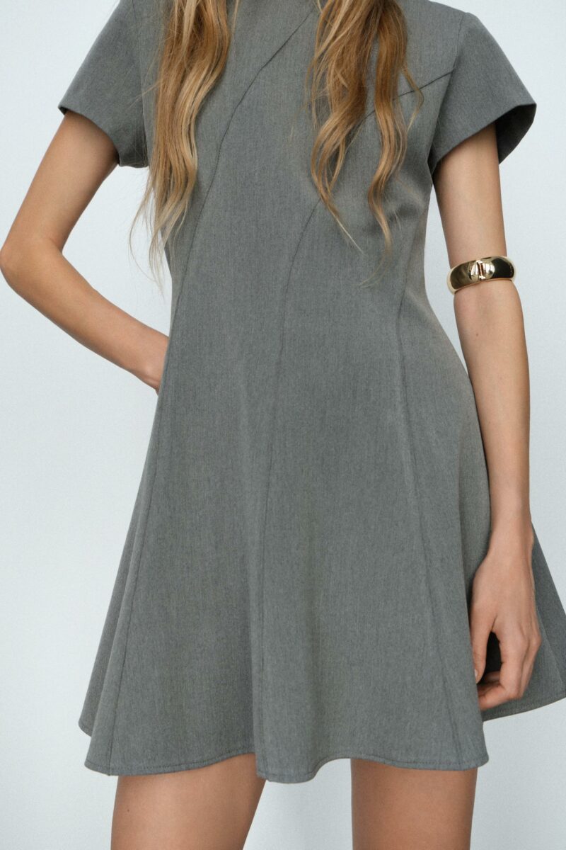 MINI ROBE À MANCHES COURTES – Image 3