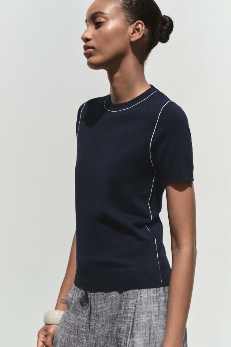 PULL À MANCHES COURTES AVEC LISERÉS – Image 3