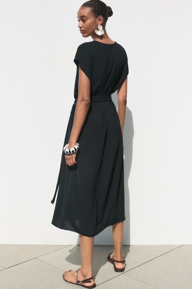 ROBE FLUIDE AVEC CEINTURE – Image 4