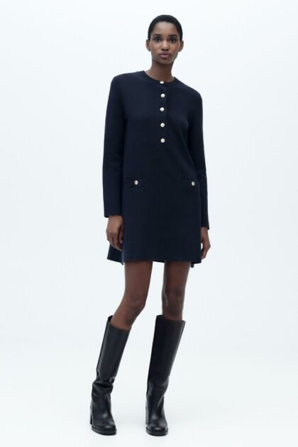 ROBE COURTE EN MAILLE UNIE