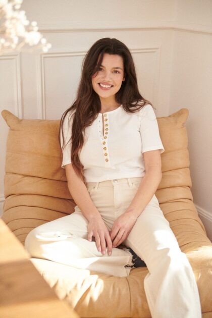 PULL NATHAEL MAILLE COTELLEE EN COTON A ENCOLURE BOUTONNEE