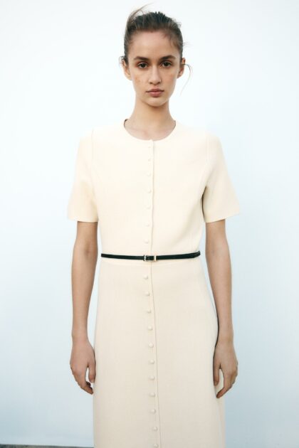 ROBE MI-LONGUE AVEC CEINTURE