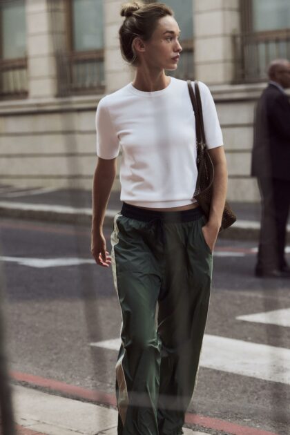 PULL UNI À MANCHES COURTES