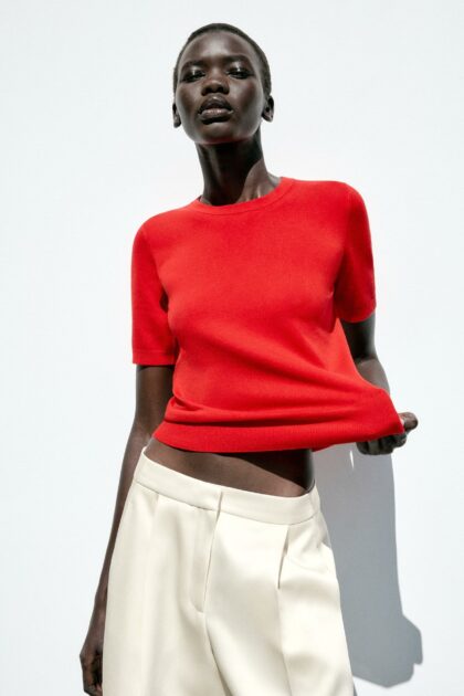 PULL UNI À MANCHES COURTES