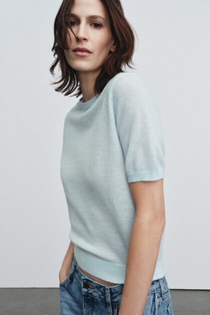 PULL EN LAINE À MANCHES COURTES BLEU CIEL ZARA